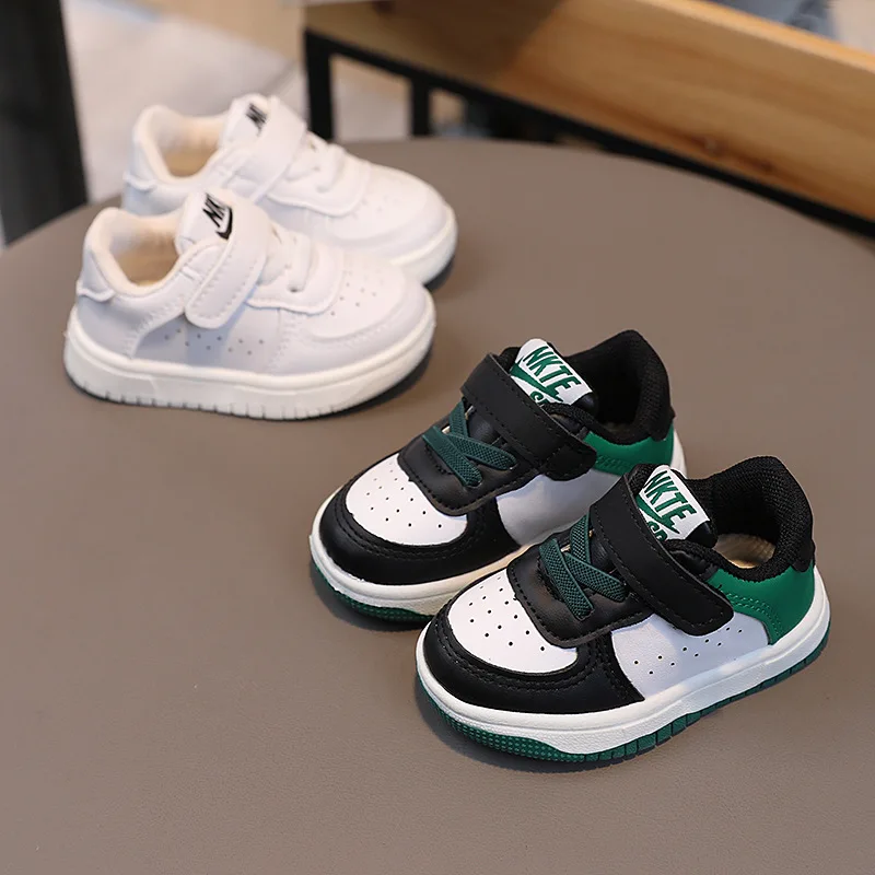 새로운 브랜드 패션 편안한 아기 캐주얼 신발, 스포츠 러닝 유아 테니스 클래식 단색, 소년 소녀 운동화 유아 