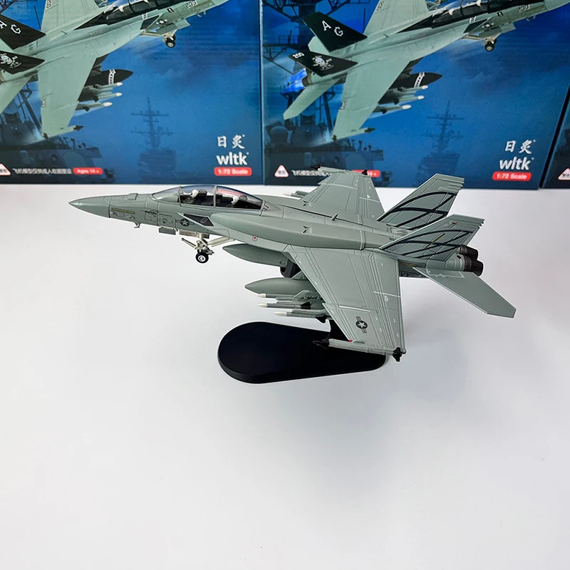 

1/72 Scale Diecast F18 F-18 Supper F/A-18 BLOCK III Fighter US Navy Carrier-based Aircraft Metal Plane Model Boy Toy Gifts
