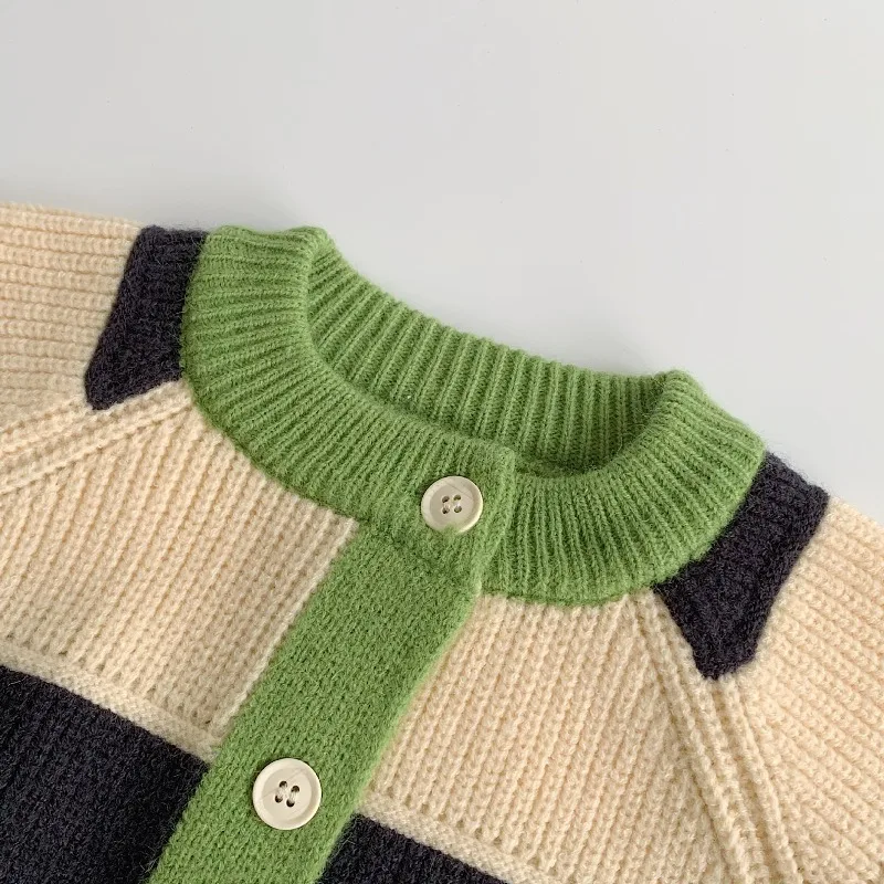 새로운 어린이 스웨터 키즈 스트라이프 가디건 봄 가을 소녀 스타일리시 패셔너블 코트 겨울  컬러 블록 아우터웨어