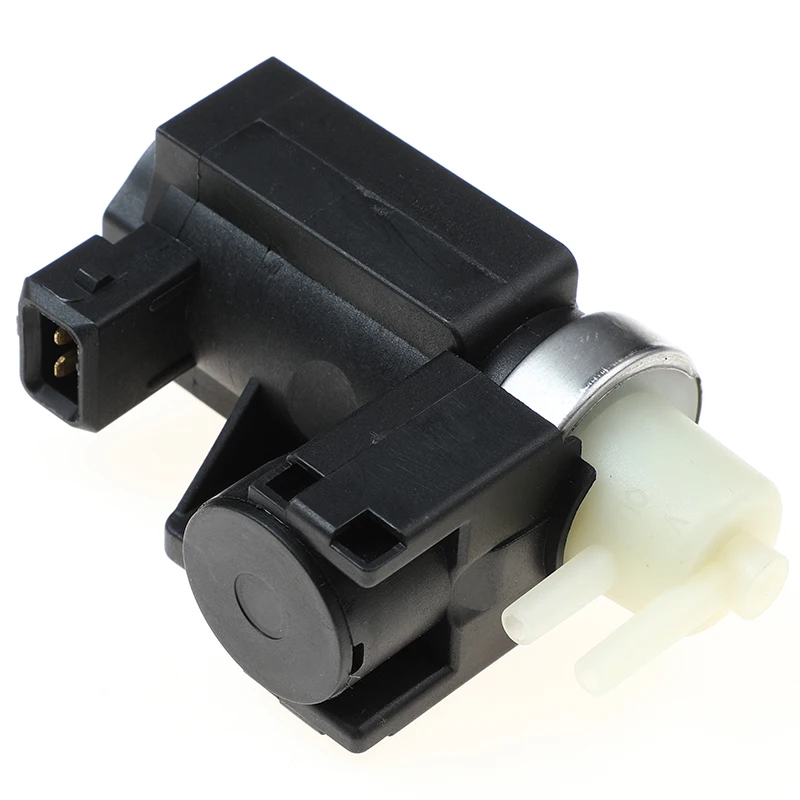 11747626350 Turbo Boost Vacuum Pressure Converter Valve For 2007 