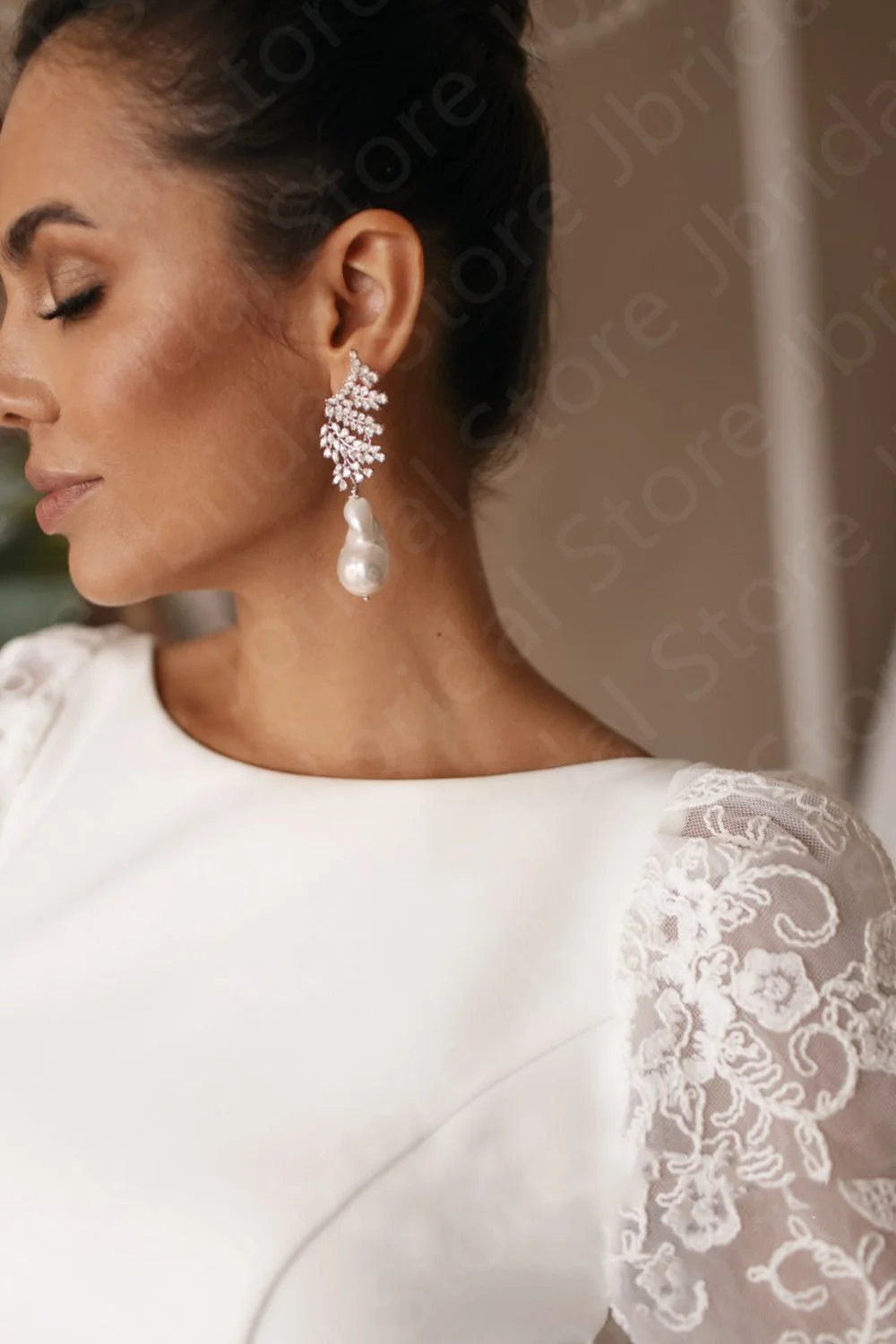 Gorgeous 2023 New Wedding Dresses Lace Mermaid Bride  Long Sleeves Round Neck Bridal Gowns Backless Court Train On Sale