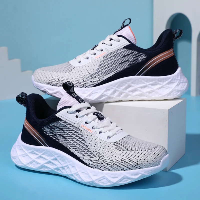 Classic Mesh Fitness Sneakers 1