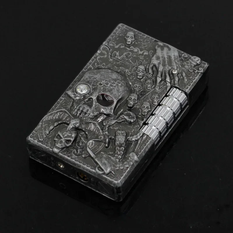 Embossed Skull Cigarette Lighter Bright Sound Torch Lighter Flint Grinding Wheel Inflatable Butane Lighters Smoking Accessories butane gas lighter cigarette lighter