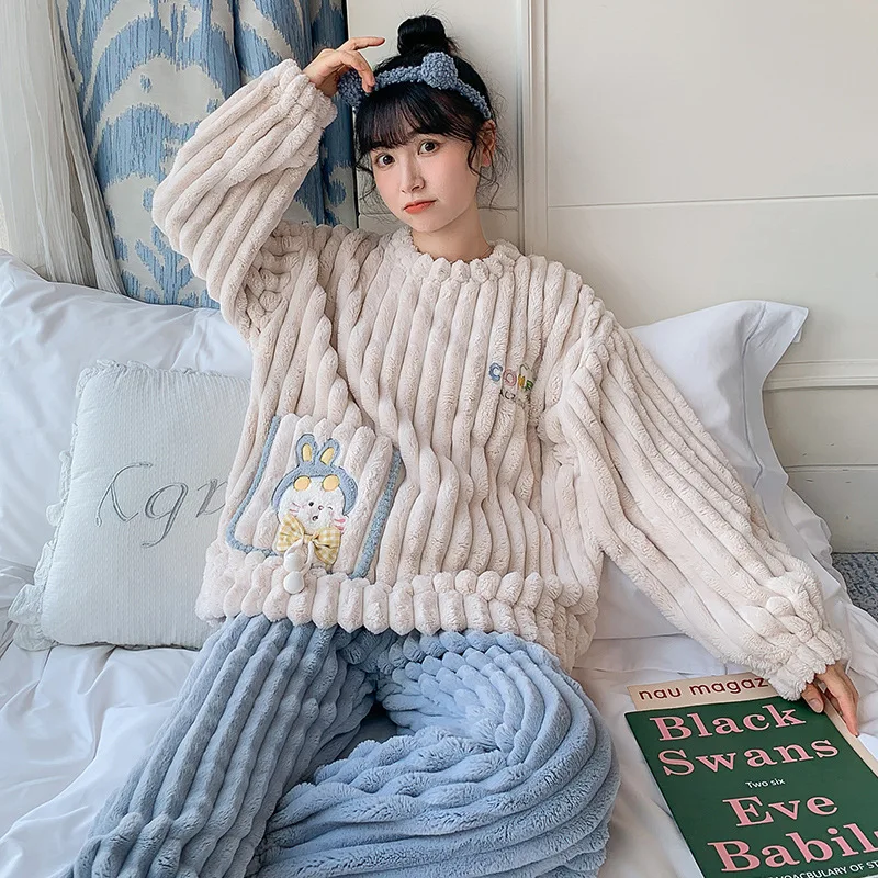 

2023 Winter Women Flannel Pajama Sets Cute Round Neck Sleepwear Long Sleeve Coral Velvet Cozy Loose Lounge Wear Sweet Cartoon