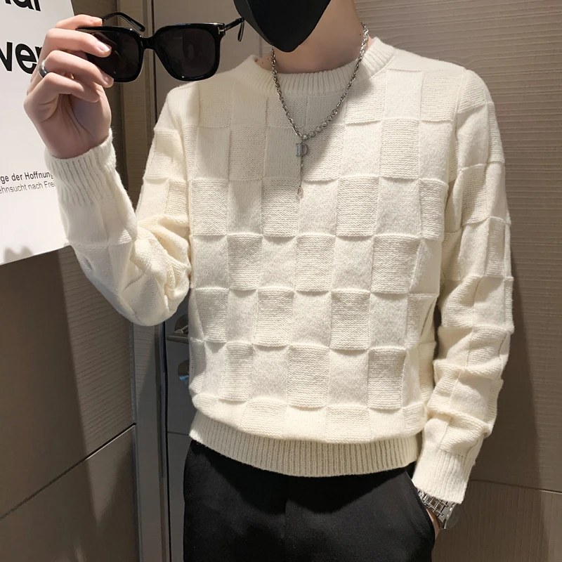 Рисунок 2 - Базовые мужские свитеры