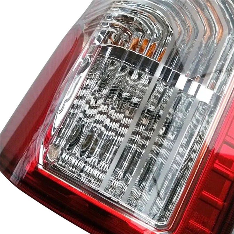 

8360232500 Car Rear Tail Light Turn Signal Light Stop Brake Fog Lamp Tail Lamp for Ssangyong Actyon Sports 2013-2016