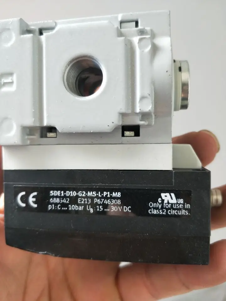 

Festo Solenoid Valve SDE1-D10-G2-MS-L-P1-M8 688542 Is Now New