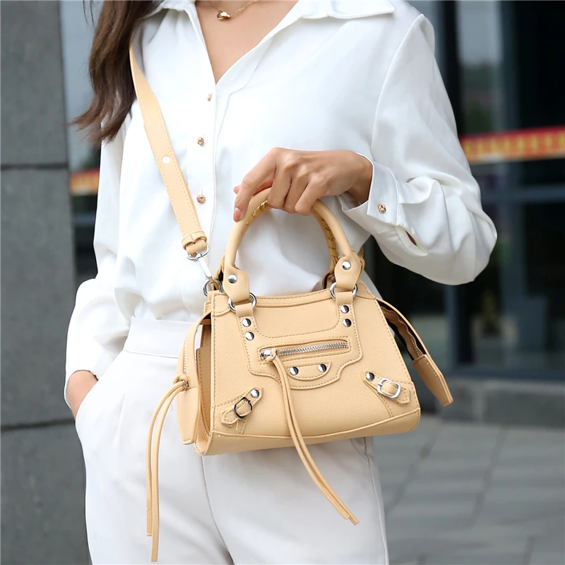 Billy ged elevation Stirre Balenciaga Mini City Bag Dupes From £17 - SURGEOFSTYLE by Benita