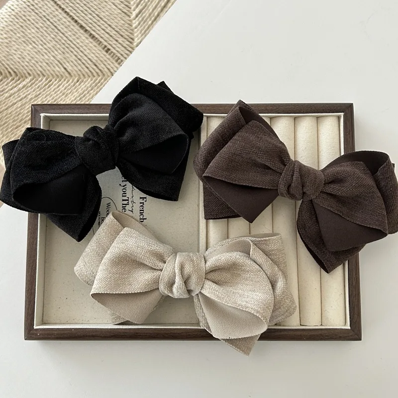 Vintage-Haarspange aus Stoff mit Schleife, große Krokodilklemme mit mehrlagigem Band, einfarbige Haarnadel für Damen und Teenager, Weihnachtsaccessoires – Detail 10