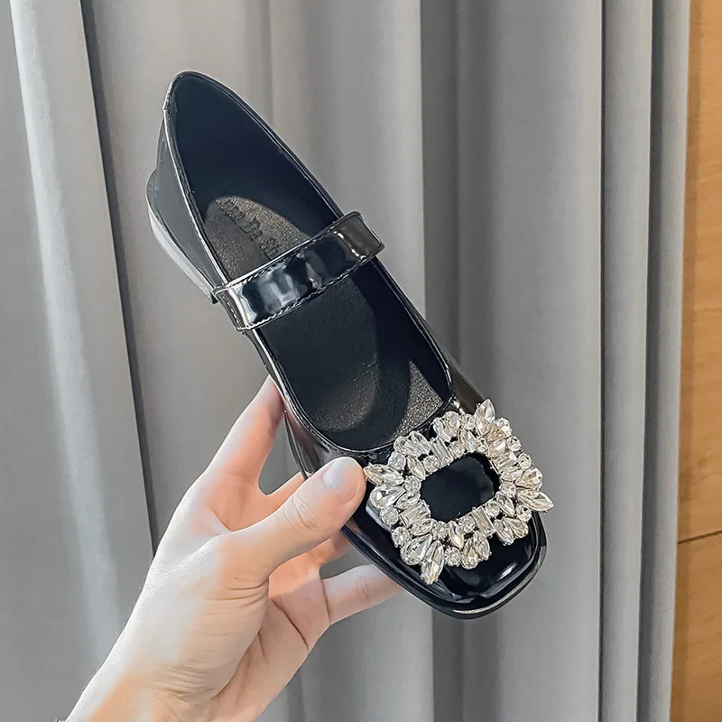 2023 Spring Autumn New Fashion Square Head Rhinestones Patent Leather Flat Heel Shallow Mouth Sweet Mary Jane Shoes 34-43