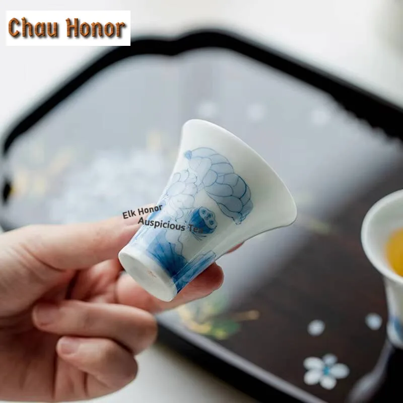 2pc/Set Pure Hand-painted Lotus Ceramic Tea Cup Underglaze Color Flower Master Cup Porcelain Drinking Teacup Kung Fu Teaset 30ml
