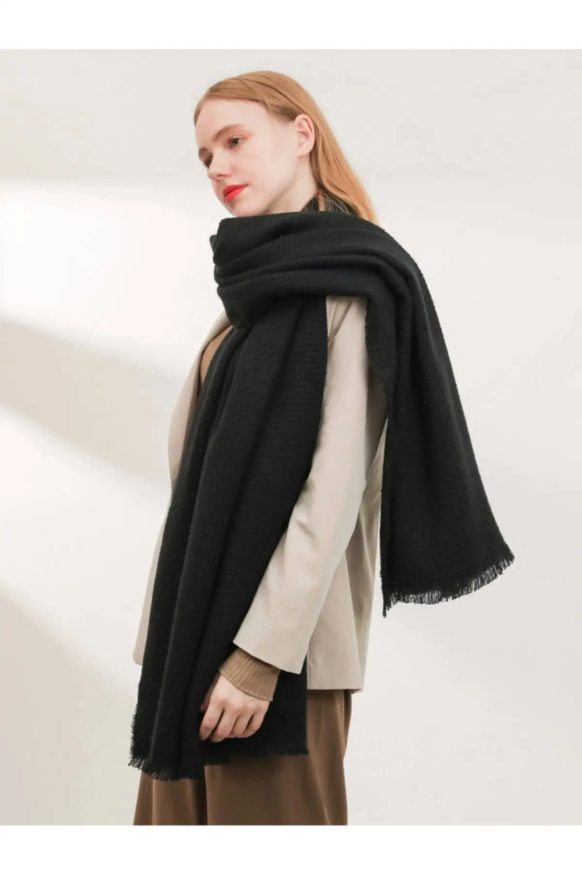 Unisex Solid Black Thick Scarf