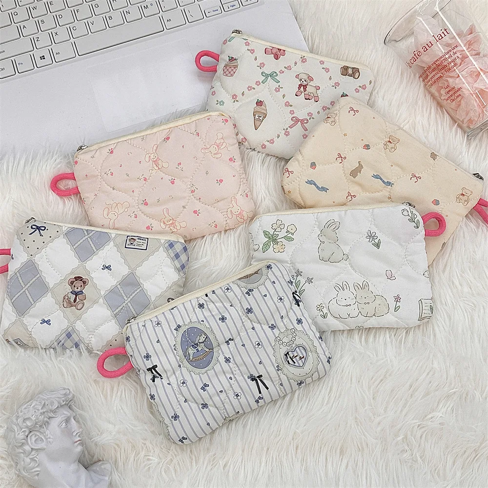 Cute Cartoon Small Travel Cosmetic Bag Lipstick Earphone Card Holders Portable Storage Bag Purse Women Mini Makeup Pouch Wallet