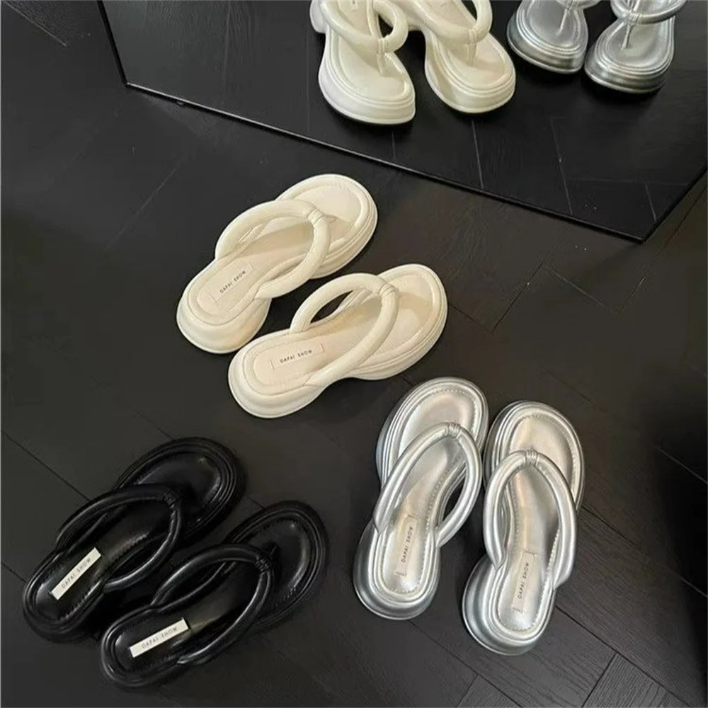 

Шлепанцы женские на толстой подошве, элегантные мягкие удобные сандалии на платформе, пляжные, для увеличения роста, лето 2024