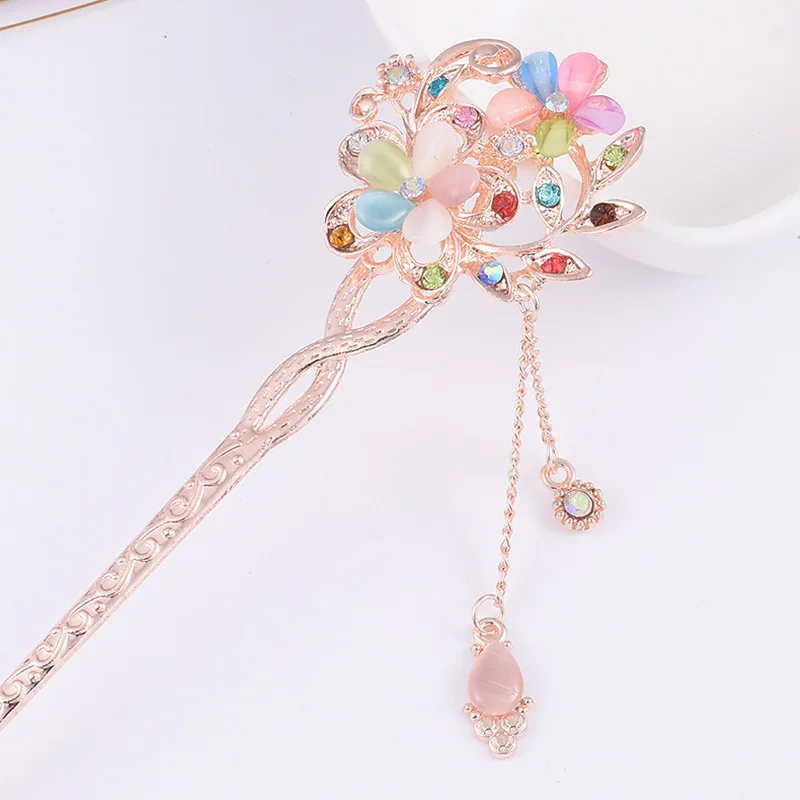 Chinese Style Tassel Hair Clip Hair Stick Women Metal Flower Rhinestone Chopsticks Hairpin Charm Jewelry Accessories