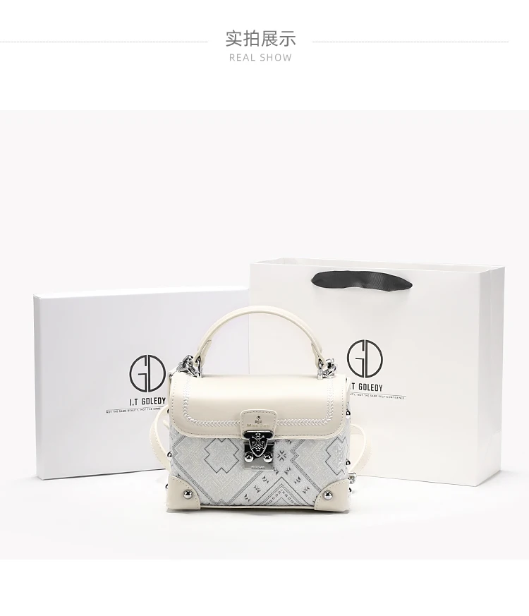 تصميمات جديدة وعصرية فاخرة لحقائب اليد لعام 2025،...