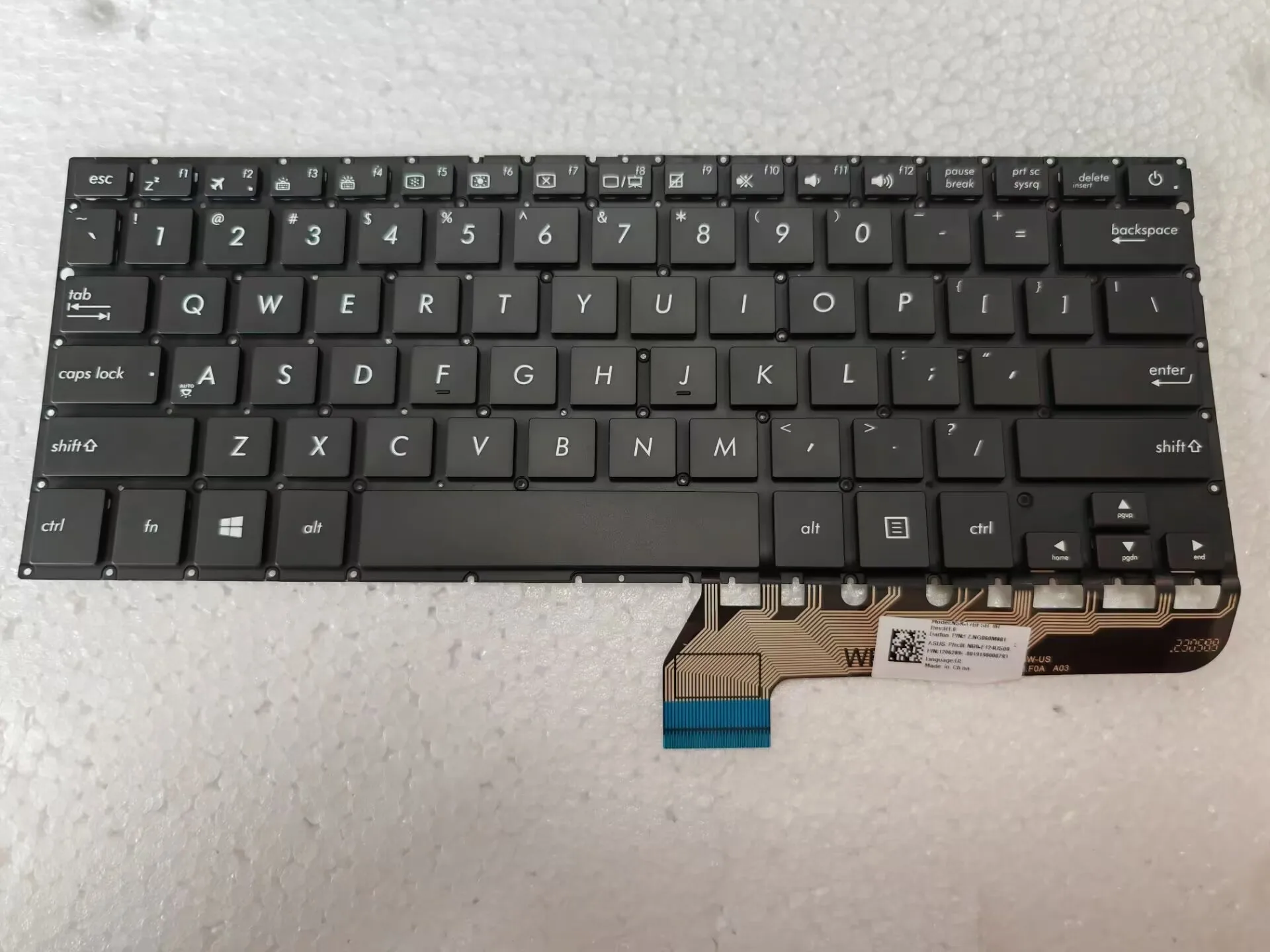 

Новая клавиатура для ноутбуков ASUS UX430 UX430U UX430UA UX430UQ UX430UN U4100U