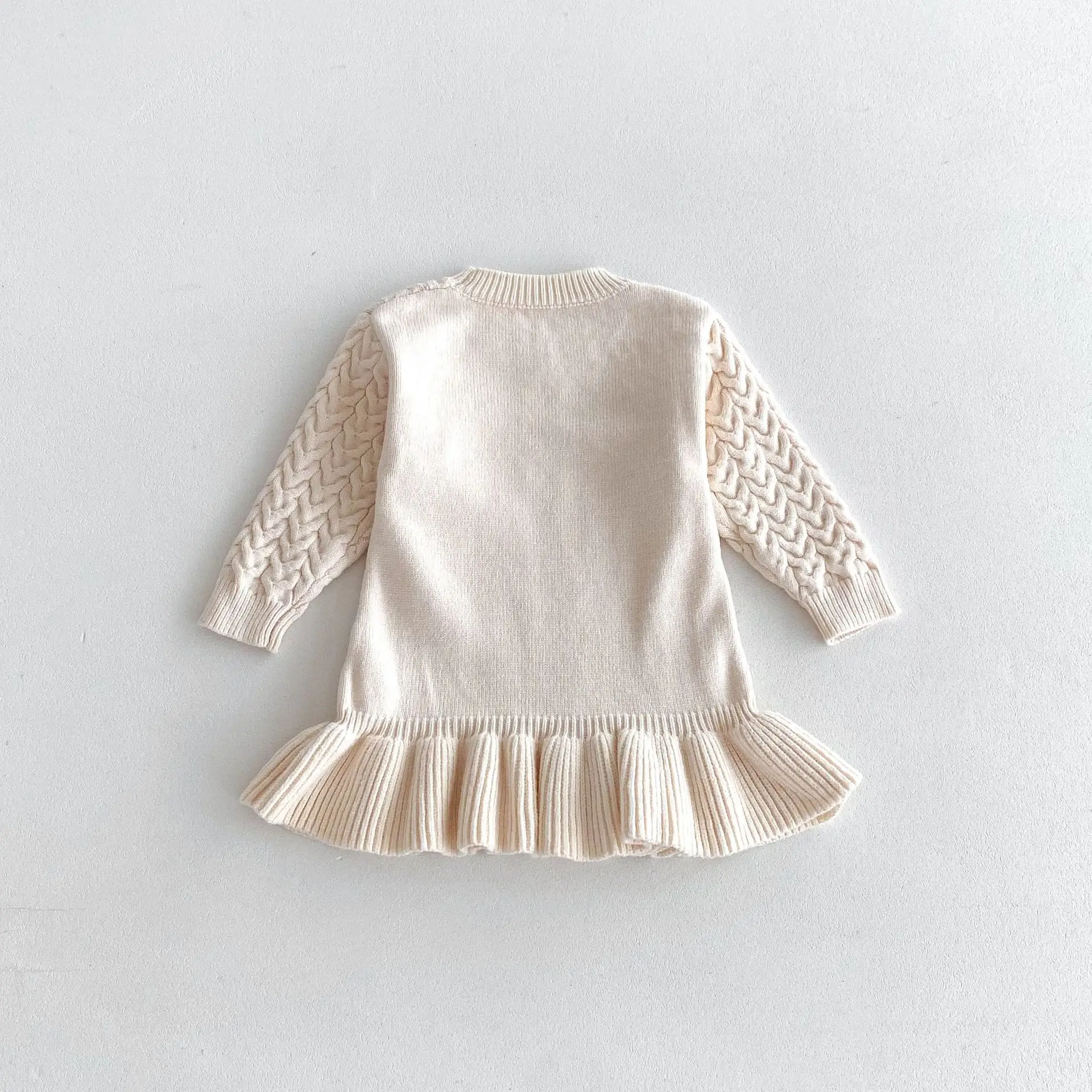 Die neue koreanische Version des langärmeligen Strickkleides für Mädchen, Frühlings- und Herbst-Strickkleid mit Kapuze für Kinder, Kleid für Kleinkinder. – Detail 25