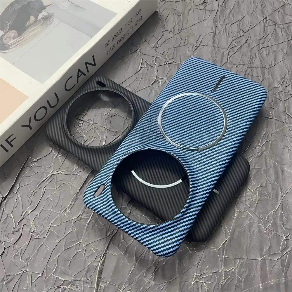 Carbon Fiber Kevlar Half Frame Magnetic Phone Case with Wireless Charging Compatibility