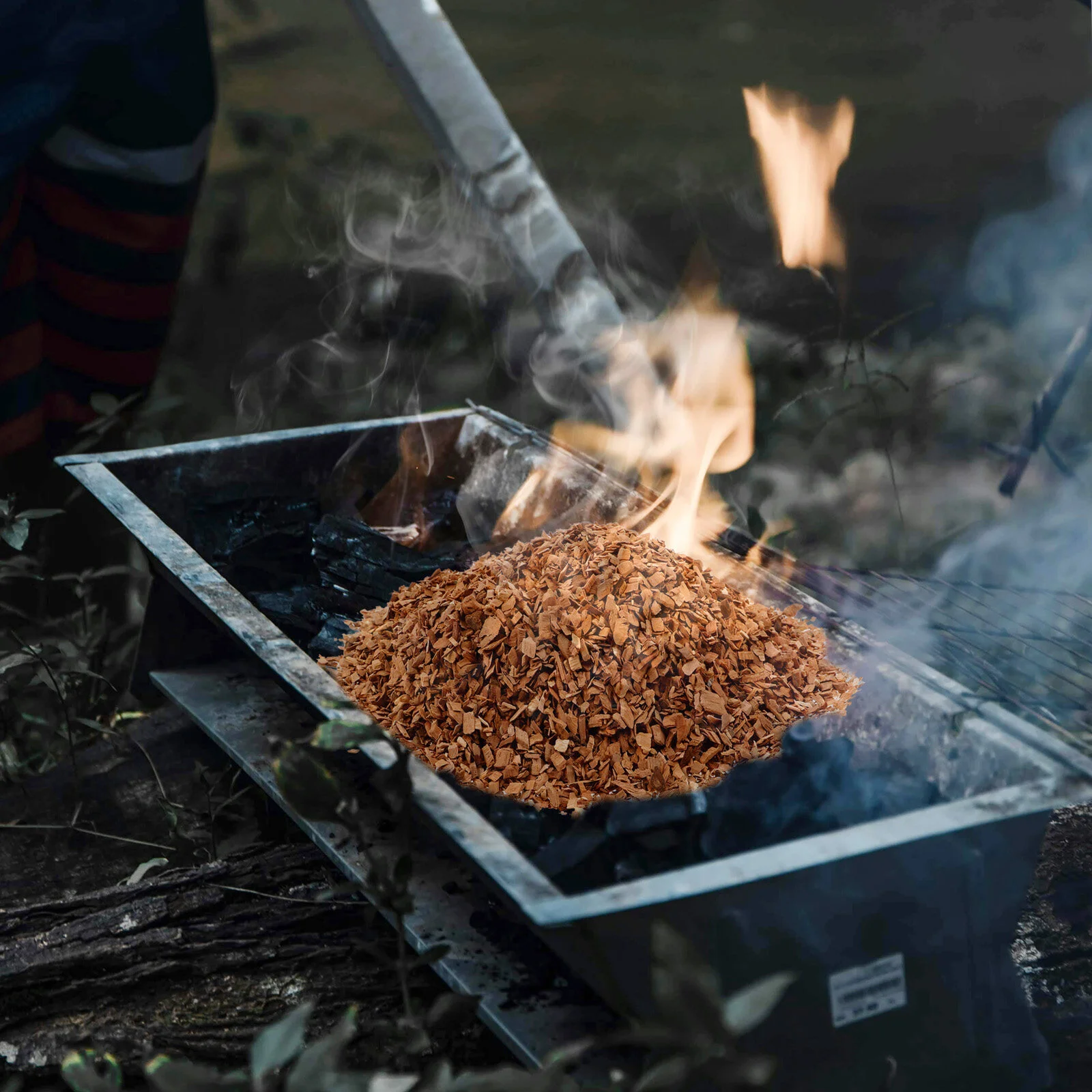 

Sawdust Smoking Wood Chunks Chips for Smoker Wooden Bar Bbq Outdoor Stick