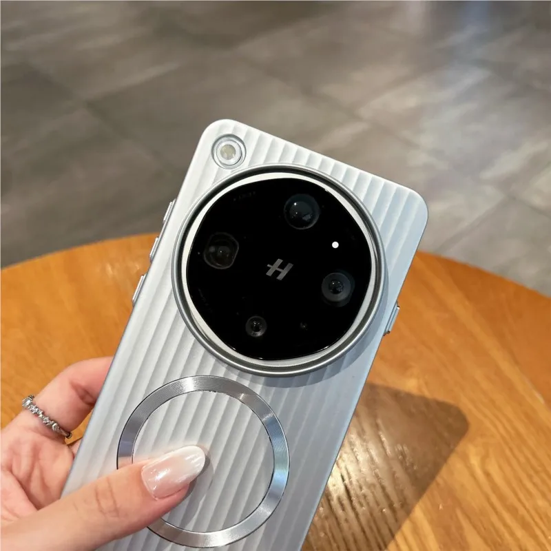 Luxury Striped Metal‑Paint MagSafe-Compatible Charging Phone Cover, Anti‑Scratch Protection