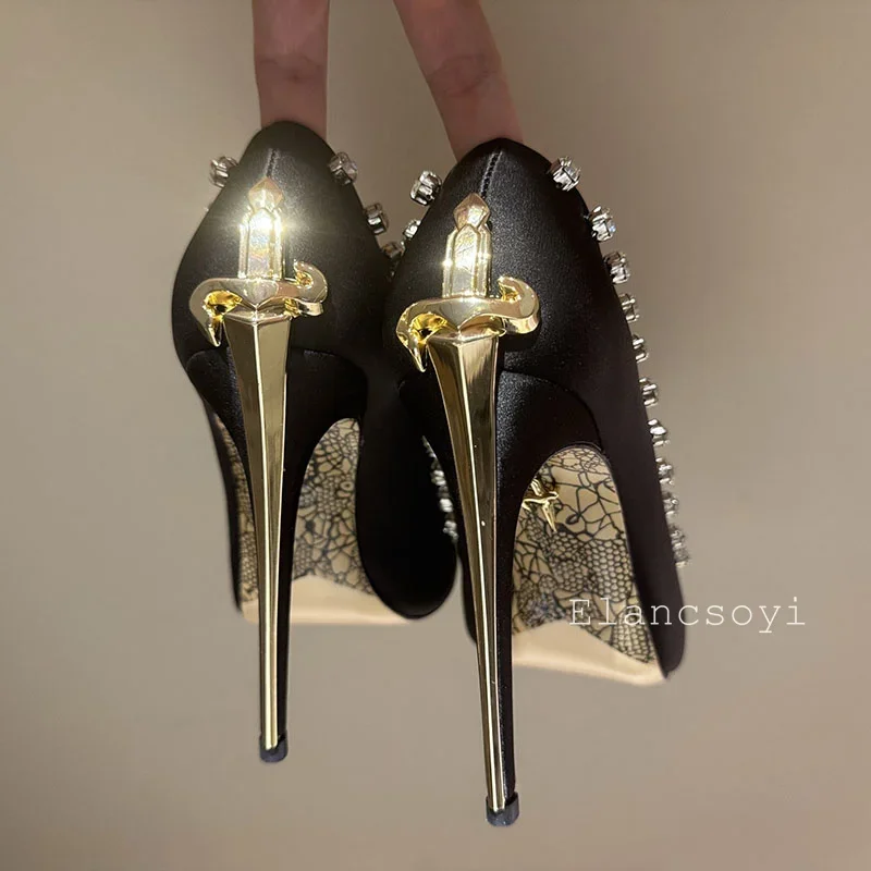 S.Lathrliuy Pumps Lifestyle Image 13
