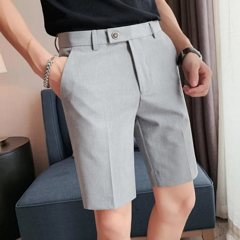 

2023 Korean Fashion Business Shorts Men Streetwear Pleated Shorts Knee Length Work Bottoms Summer Streetwear Cool Bermudas Male