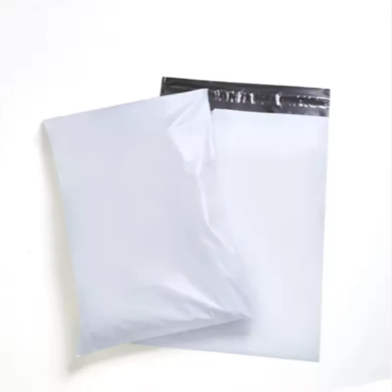 Sacs poly multi-usage pour colis