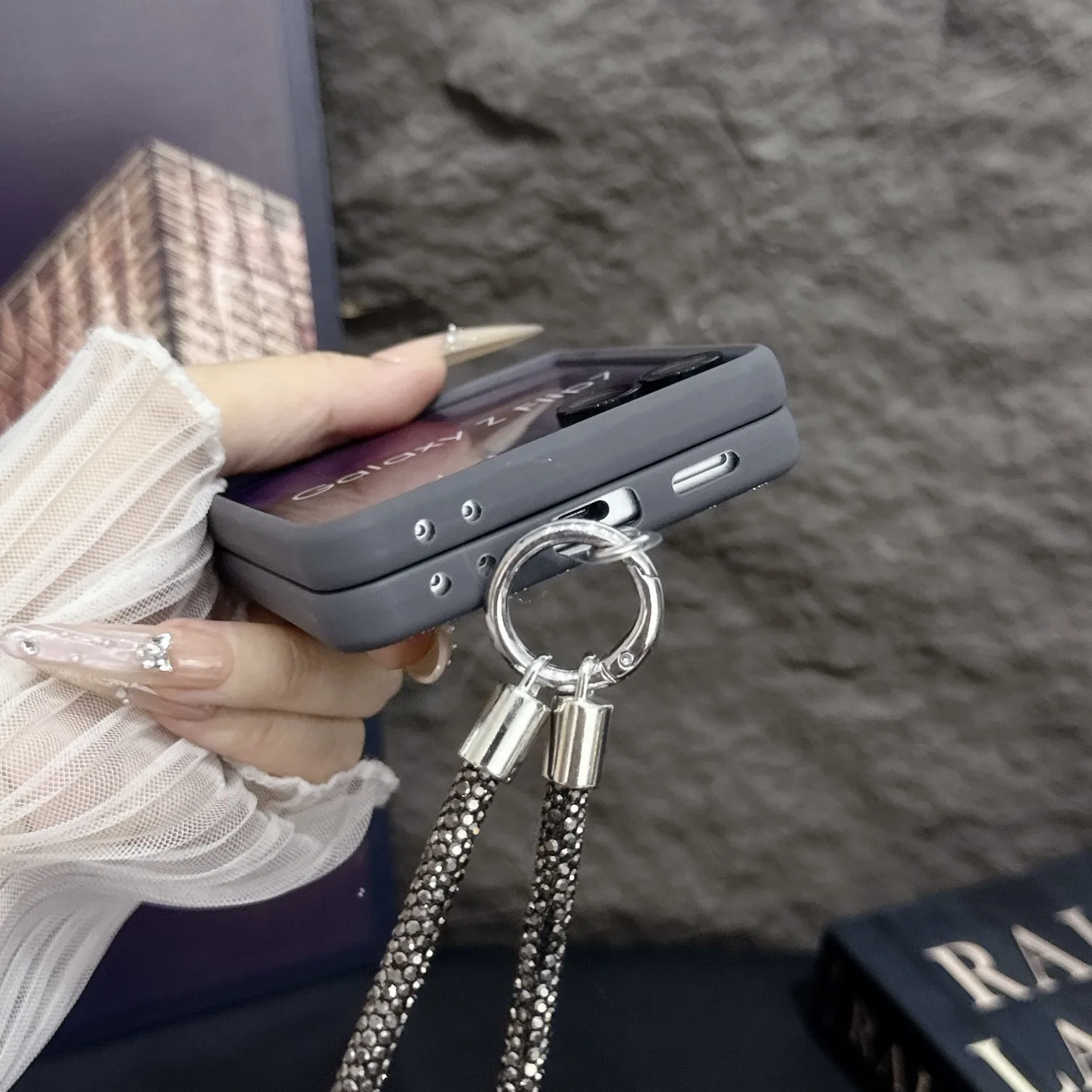 Luxury Full Diamond Magnetic Phone Case with Bling and Shockproof Protector