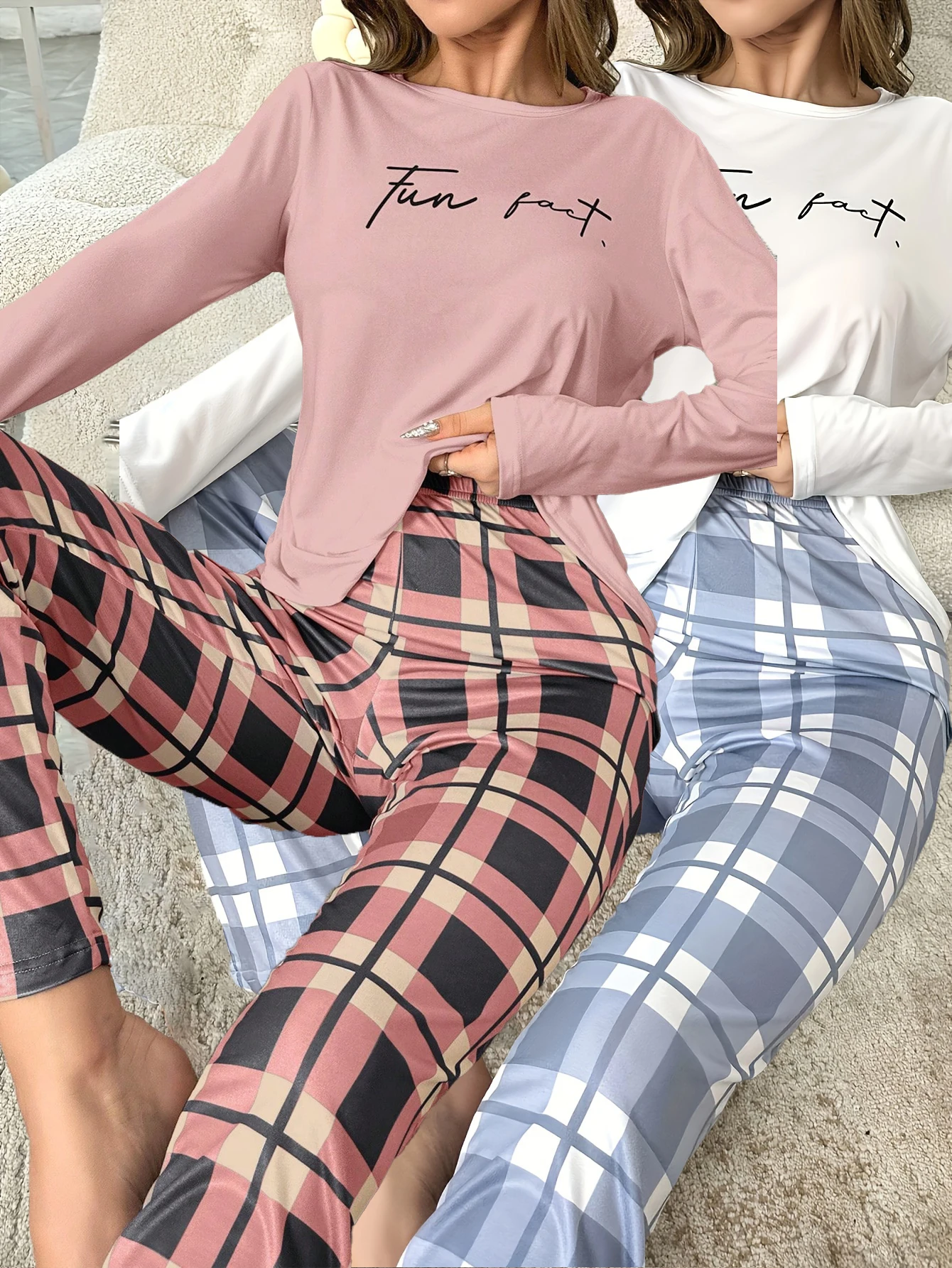 طقم مكون من أربع قطع من بيجامات نسائية دافئة بنمط جديد للخريف والشتاء، بنطال طويل بأكمام طويلة وكبير المختبرات، كاليفورنيا