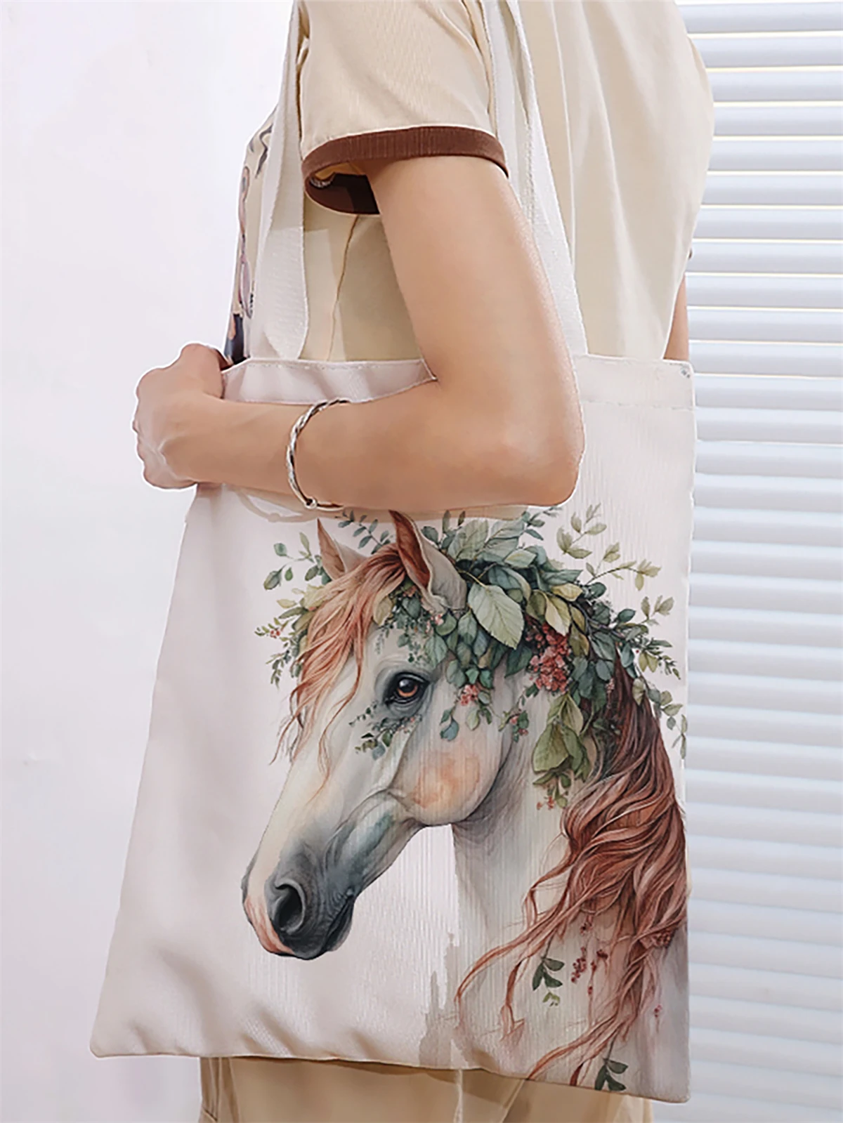 Cartoon pattern printed casual handbag, reusable fashionable backpack, multifunctional handbag, canvas shopping bag