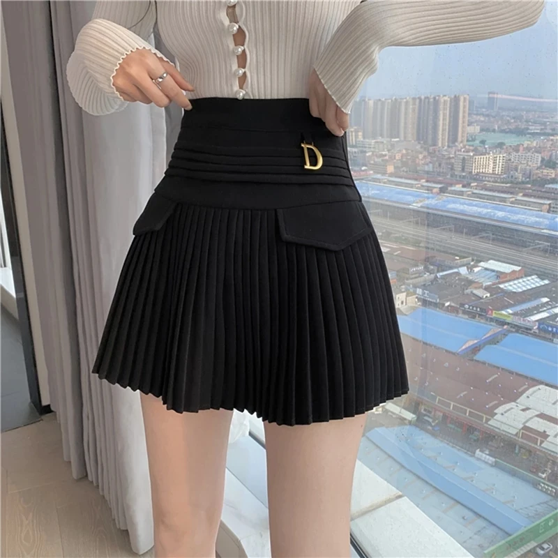 

Black Rolled Edge Skirt Women's High Waisted Mini Skirt Metal Letter D Design A-line Skirt Hem Korean Sexy Street Fashion Show