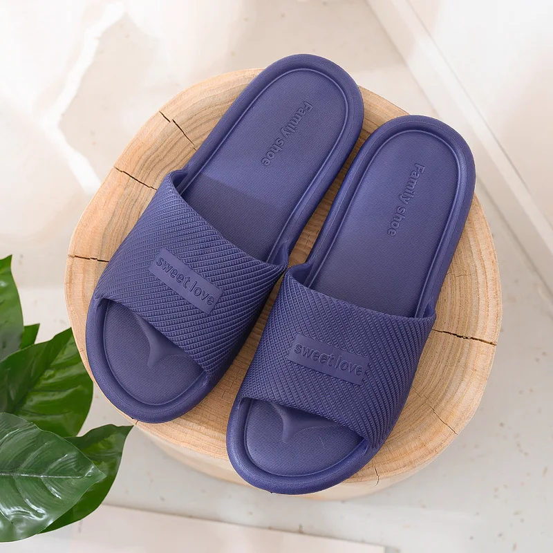 2023 New Slippers Women Summer Flip Flops Indoor House Couples Home Bathroom Non-slip Soft Tide To Wear Slippers Flat Shoes