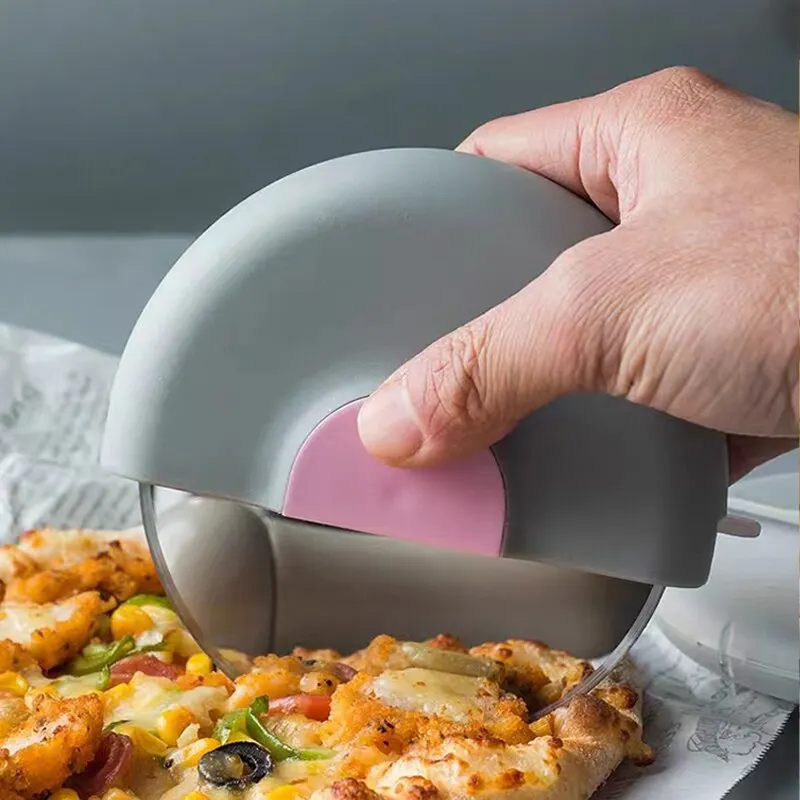Pizza knife 1Pc Stainless Steel Washable Household Kitchen Gadget Creative round Roller Knife Pancake