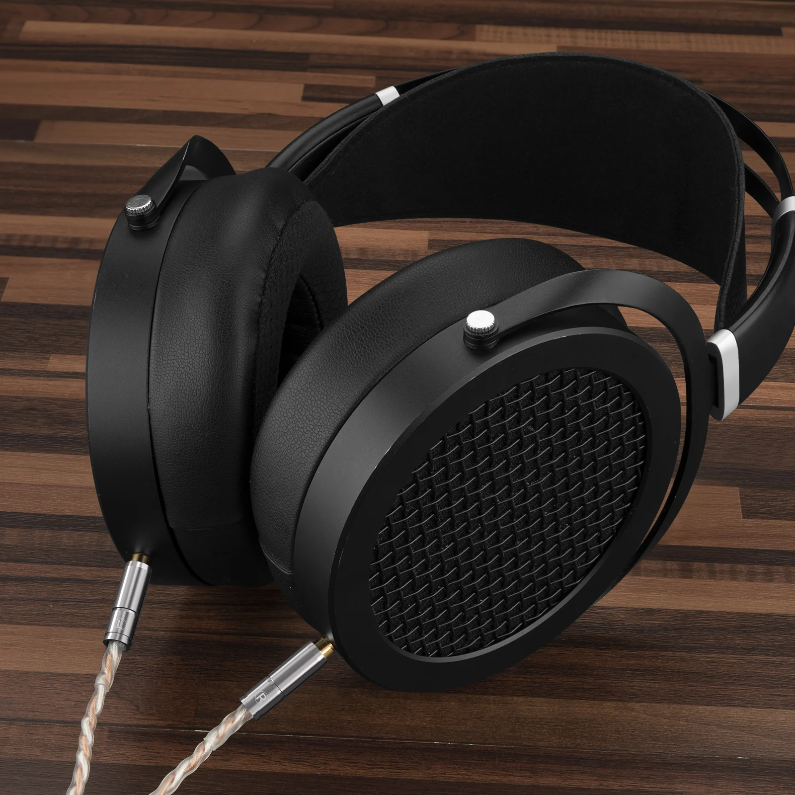 【超美品】hifiman sundara 4.4mmケーブル付き HiFiMan Sundara
