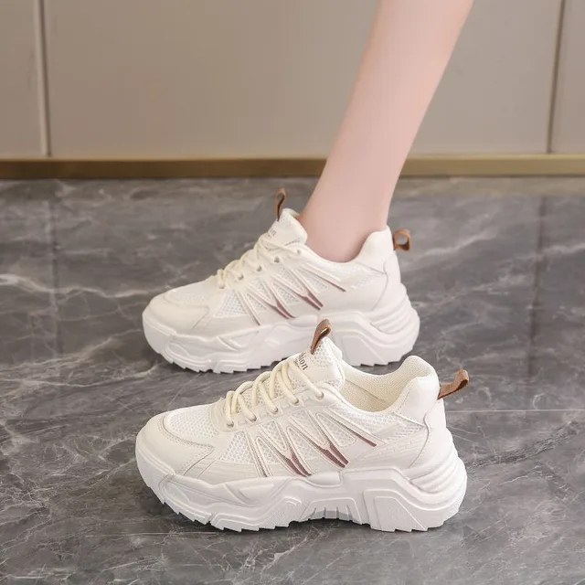 Womans White Leather Casual Shoes Summer Hot Sale Breathable Chunky Sneakers Women Basketball Shoes Outdoor Trainers Tenis Mujer 1