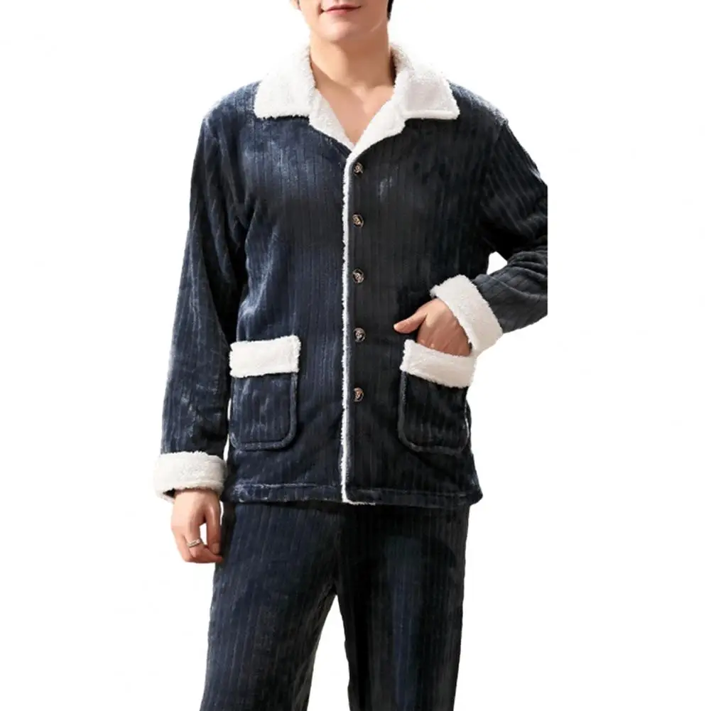 Рисунок 5 - Пижамный комплект мужской зимний в полоску