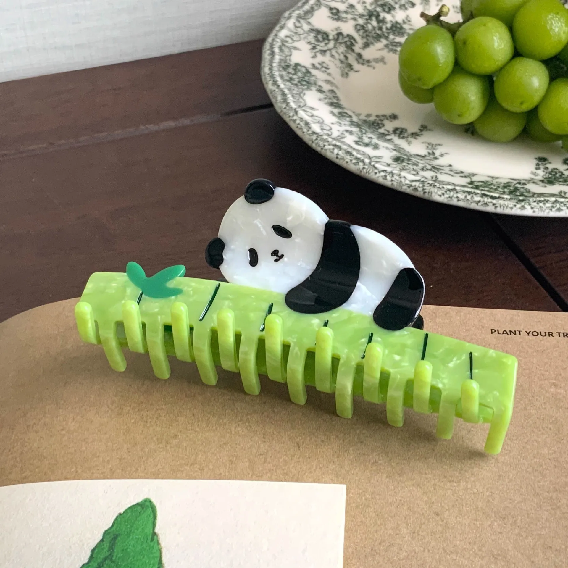 Cartoon Acetate Bamboo Panda Hair Claw Clip Cute Chinese Style Animals Panda Hairpin Styling Tool Hair Accessories For Women 4 claws beads holder pick up tool jewelry holder stainless steel pick up tool diamond gem claw tweezers jewelry making tool