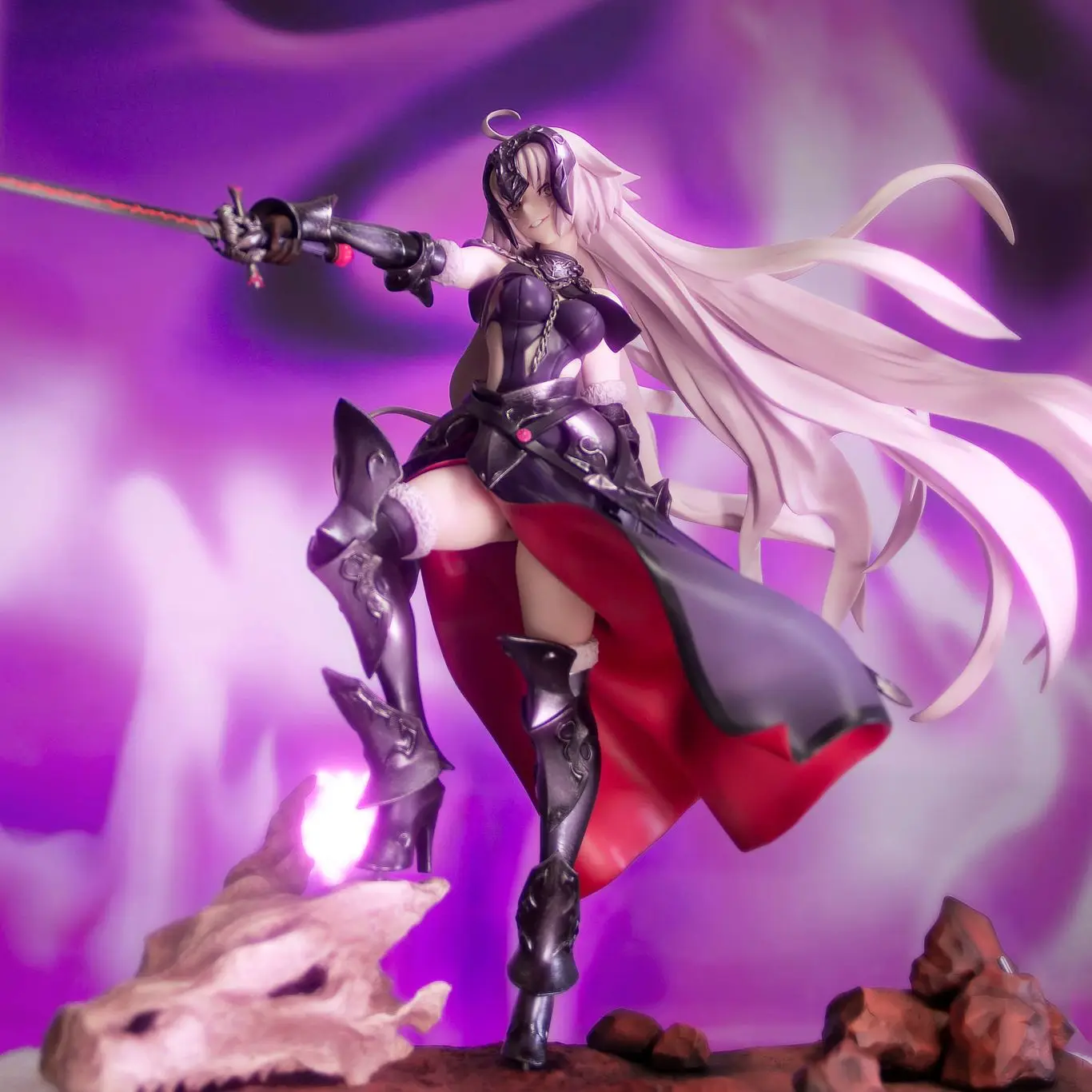 

47CM Fate/Grand Order Avenger/Jeanne d'Arc [Alter] Kuraki Homura o Matoishi Ryuu no Majo Statue PVC Figure Model Toys Ornament