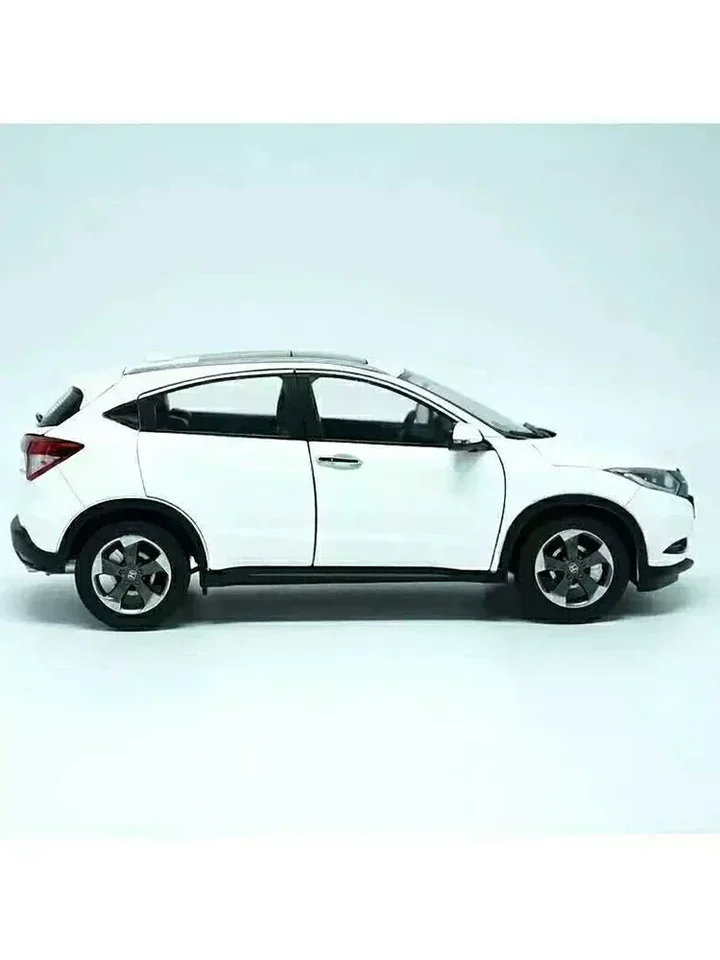 Honda Vezel 2015 Metal Car Model 1:18 Scale Family Car Suv Off