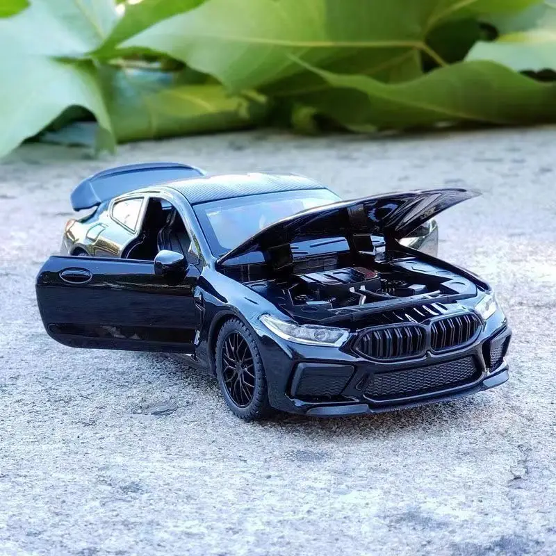 1:32 BMW M8 IM Supercar 시뮬레이션 합금 자동차 모델 다이캐스트 금속 차량 소리와 빛 수집품 어린이 자동차 장난감 선물