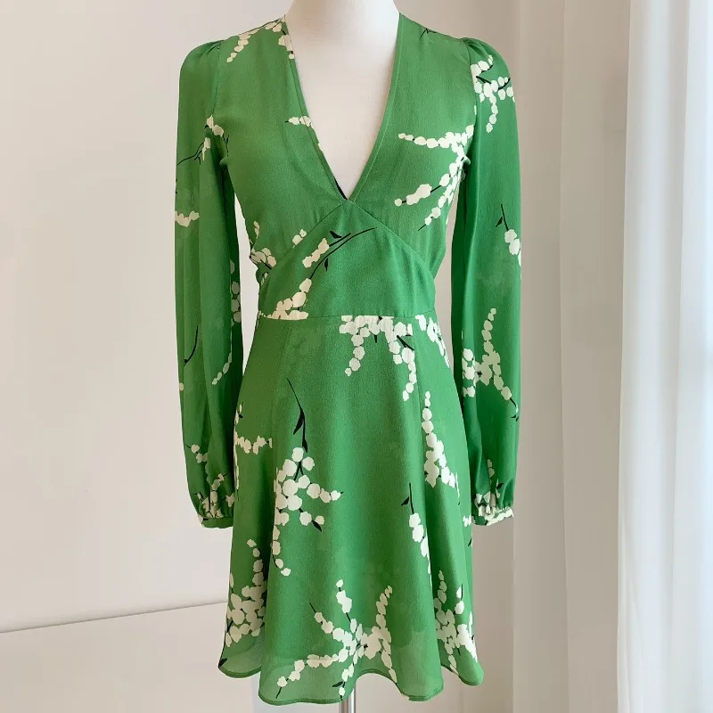 

2023 Summer Latest Green Print Flora Long Sleeve V-neck Mini Dress for Women Fashion