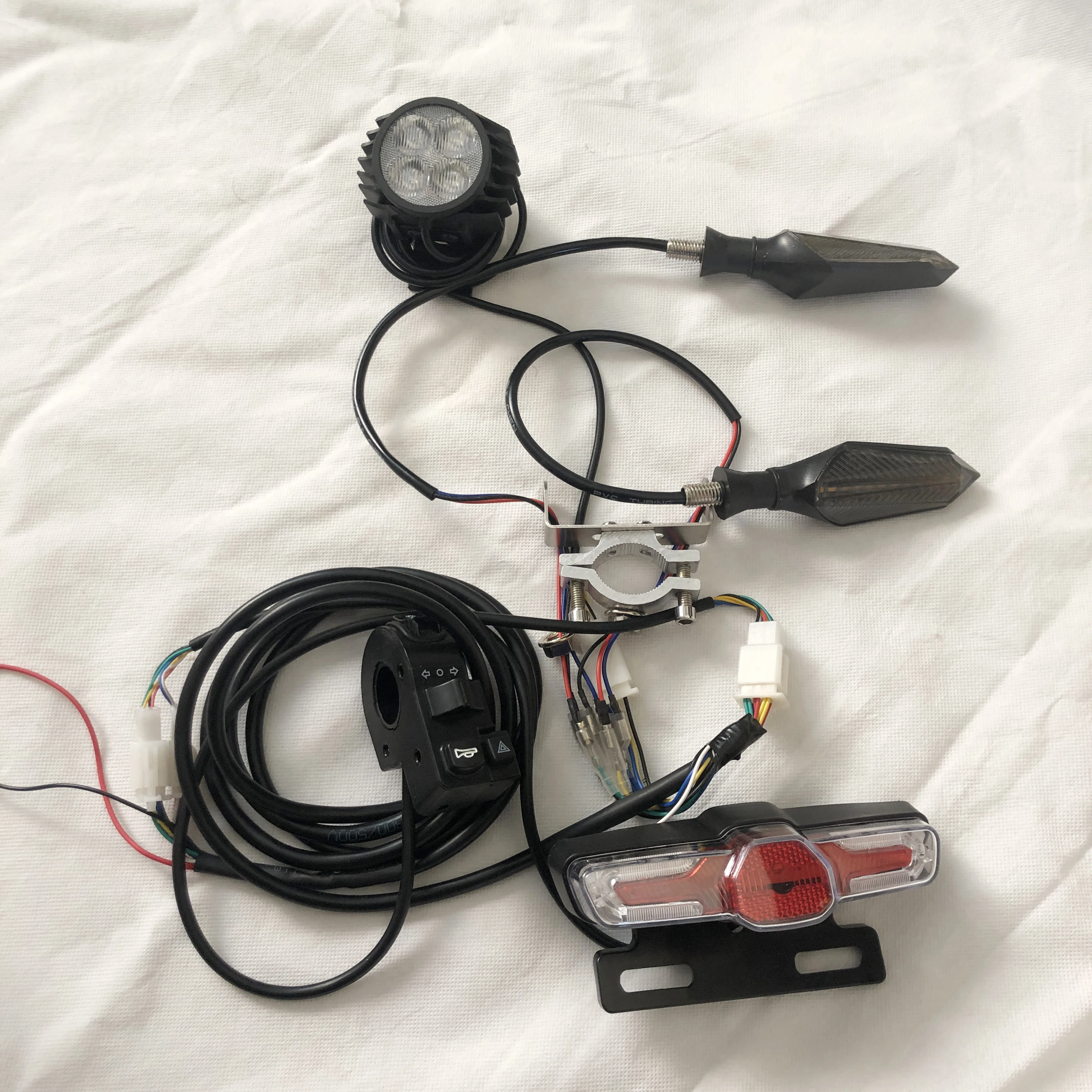 Eieenotee E-Bike Blinker Set - Wasserdichte LED Blinker 36-72V