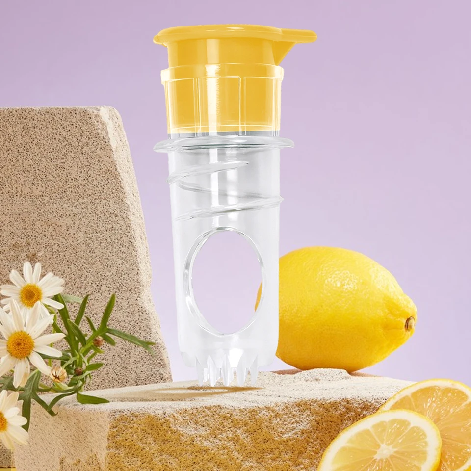 Portable Manual Lemon Juicer for Citrus Fruits