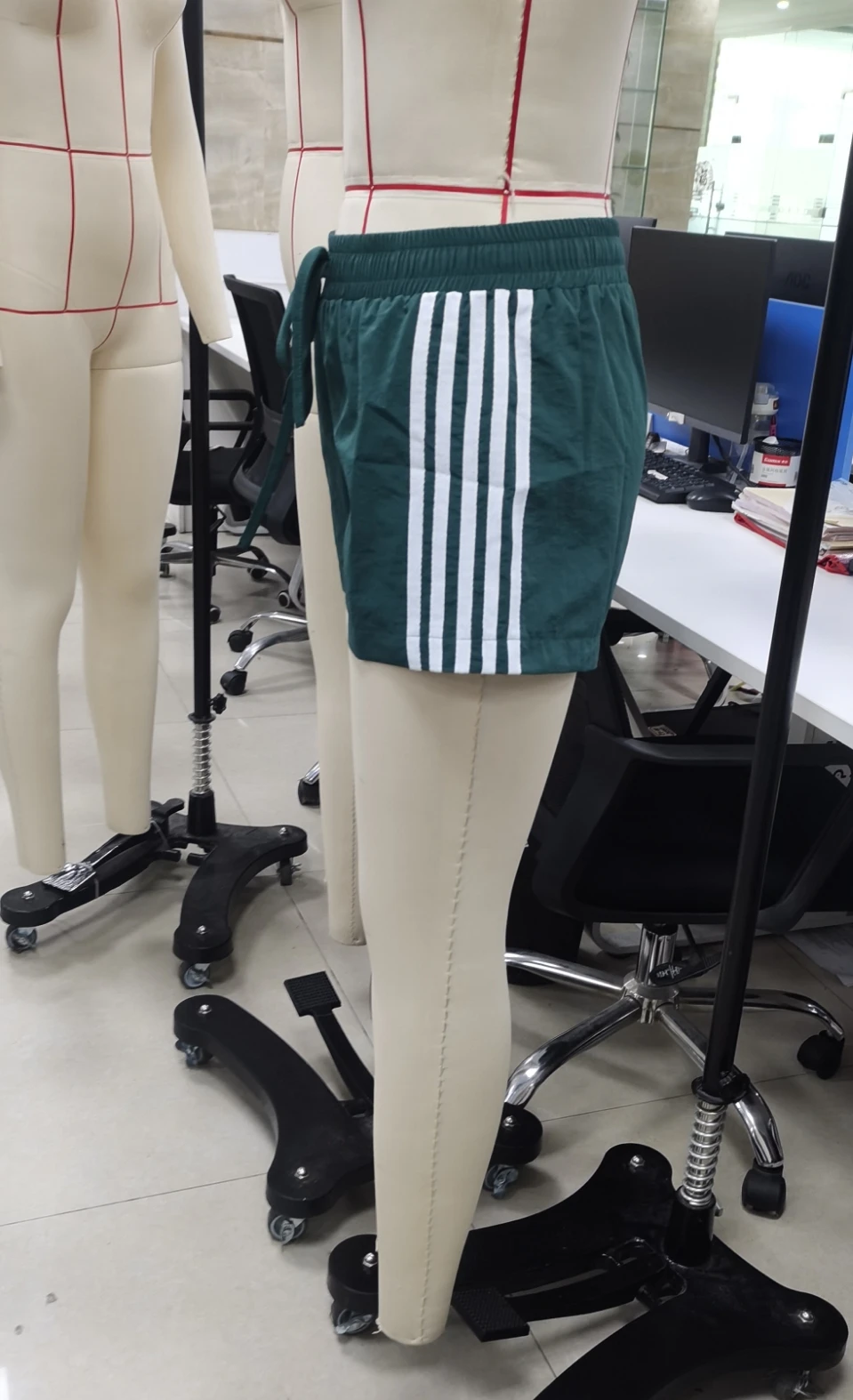 HEZIOWYUN Y2K Side Striped Workout Shorts Women Loungewear Drawstring Elastic Waist Athletic Shorts Summer Going Out Short Pants_ecoleips.com