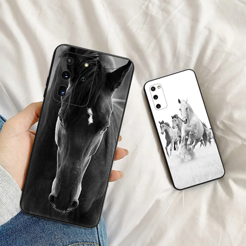 Custodia Morbida In Silicone Per Samsung S24 Plus S23 Fe S22 S21 S20 S10 Galaxy Note20 Ultra Cover Black White Horse Floral Cover