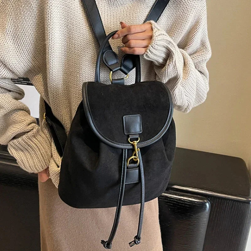 【BAON】Kosiru strap velvet backpack Vintage Velvet Backpack Women 2025 Fashion Casual Backpack