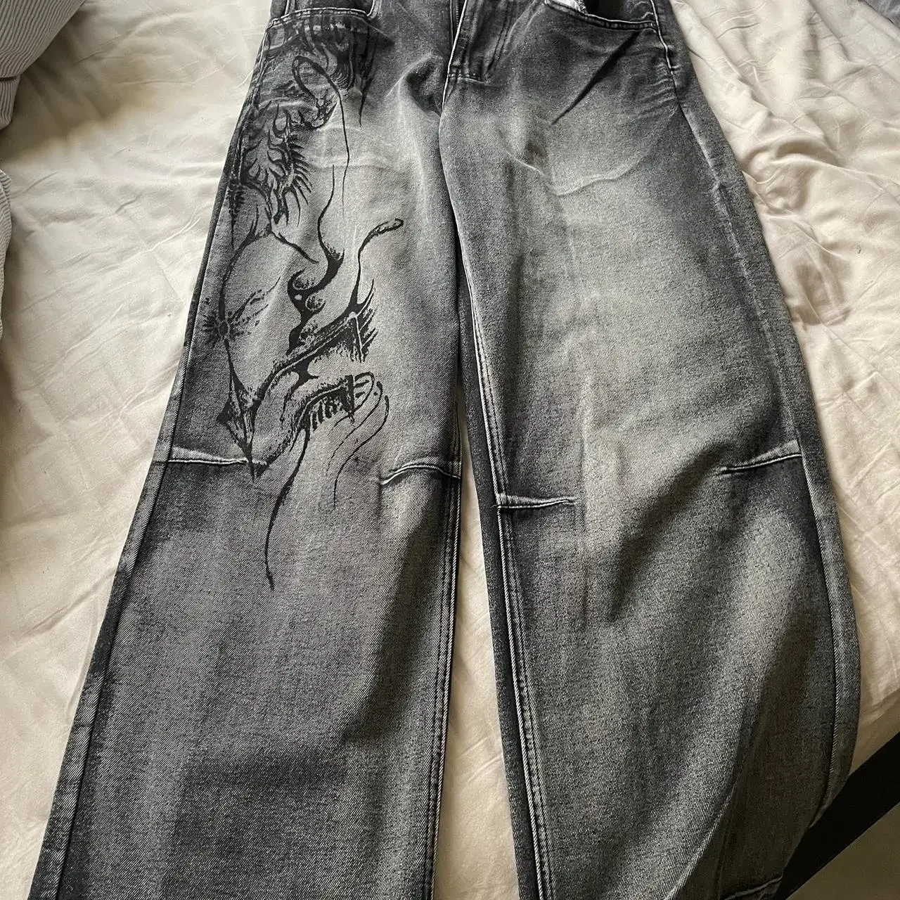 00s Y2K BACK STREET CRAWLER 両面ブラックパンサー刺繍 Y2k/2000s Black Rhinestones Detailing, With Metal Crosses