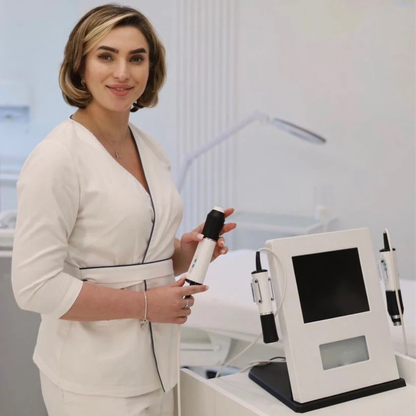 Factory Outlet 3 In 1 Oxygeo Jet Facial Machine RF Ultrasonic Skin Care CO2 Oxygen Bubble Exfoliate Machine