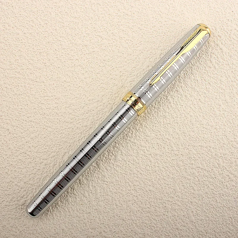 1 STÜCK Hochwertiger Luxus-Füllfederhalter aus Metall, 0,5 mm Feder, schöne Textur, ausgezeichnetes Schreiben, Geschenkstift – Detail 3